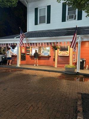 Welcome to Port Jefferson Ice Cream Cafe