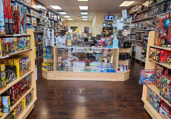 Knoxville's very own Lego shop.  We carry as full a line as possible of current and retired Lego sets.