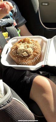 Cinnamon crunch muffin