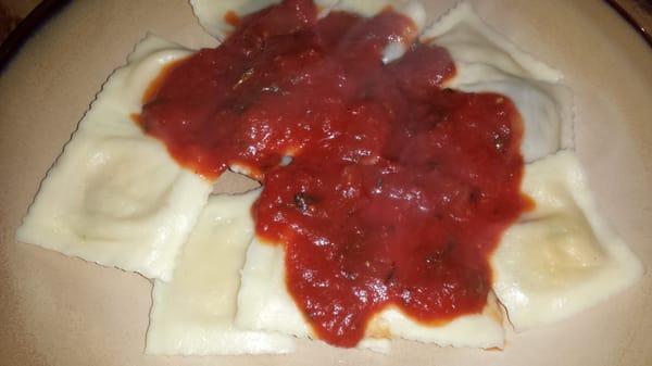 Gouda and artichoke, Meat and spinach ravioli's (7.50 ea) with their tomato basil burgundy wine sauce 5.00