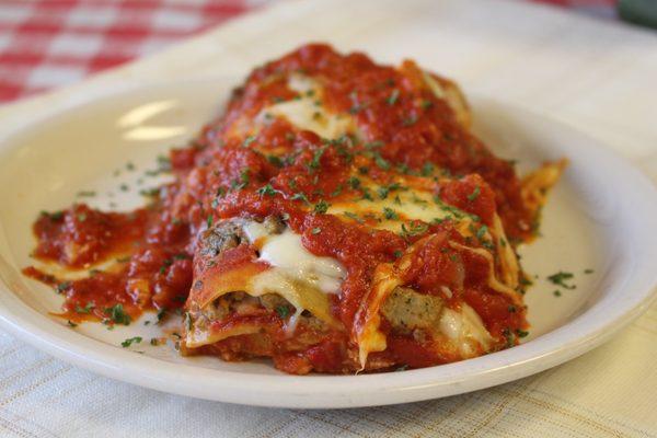 Authentic homemade lasagna just like grandma used to make it!