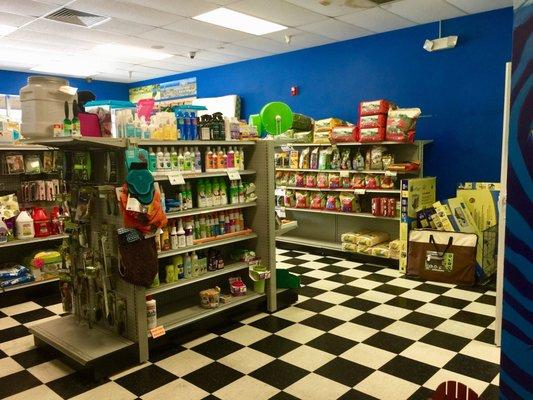 Small but abundant pet supplies