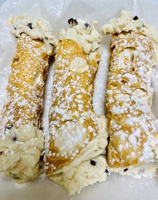 Homamade Cannoli