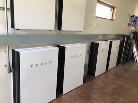 10 Tesla Powerwalls.