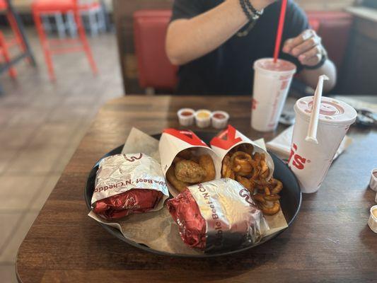 Two Beef 'N Cheddar Sandwich meals (instagram: wooneats)