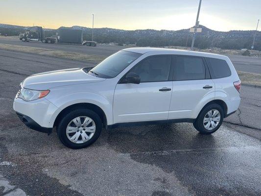 Bought this 2009 Subaru from select online , showed up to drive it off and everything was great! Thanks jeff! Good price and great car!