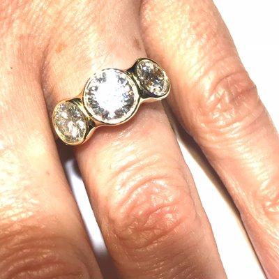 18k yellow gold diamond ring, bezel setting, Custom made.