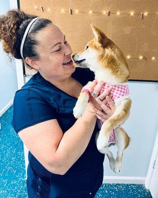 Kathryne getting some extra kisses after surgery with Emmy