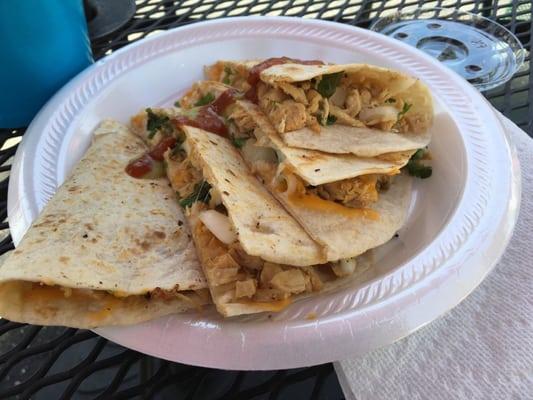 Quesadillas (chicken)