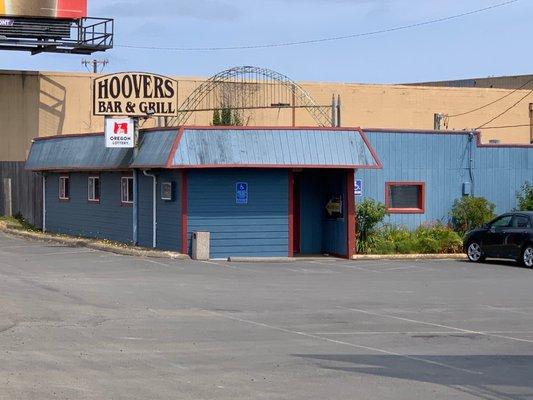 Hoovers Pub & Grill