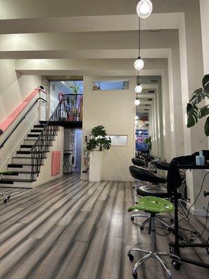 Beautiful and clean salon