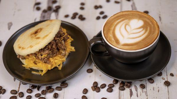 Beef & American Cheese Arepa, Latte