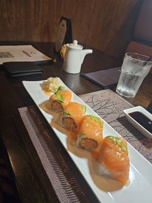 SALMON KING ROLL