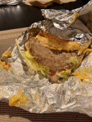 Double burger Del taco