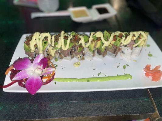 Krystal Roll (chicken, avocado, steak, and cream cheese)