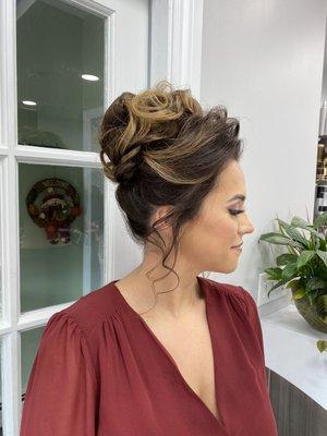 Updo/Soft