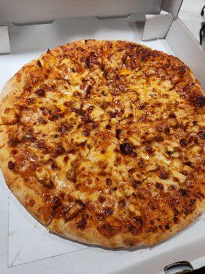 BBQ chicken pizza