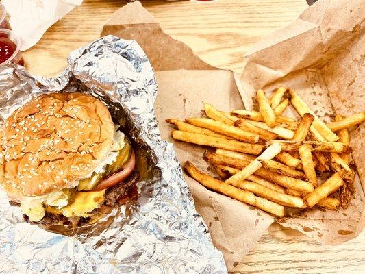 little bacon cheeseburger and Little Fries