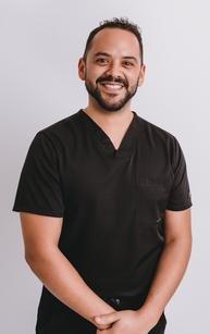 Massage Therapist Paulo