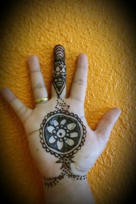 HENNA TATOO