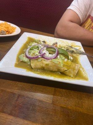 Enchiladas en salsa verde