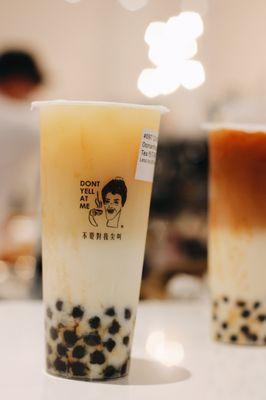 Osmanthus jasmine milk tea w brown sugar boba | (ig: @alisa.eats.food)