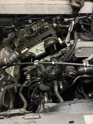 Timing chain guide failure