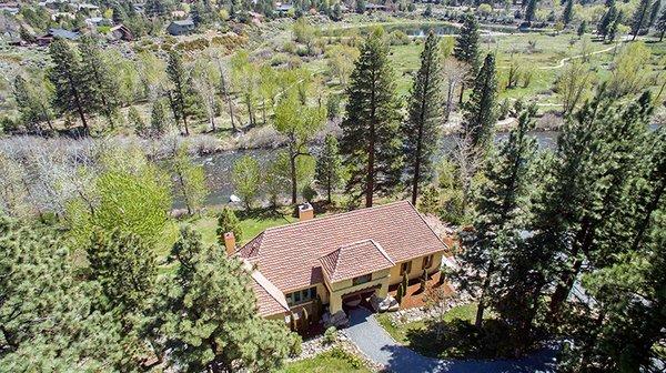 1,500 Feet of Truckee River Frontage