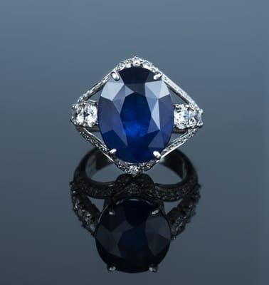 12.65ct Blue Sapphire