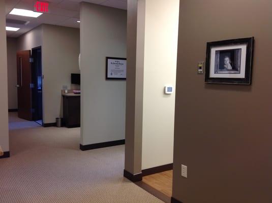 Hallway leading to digital x-ray machine at the office of Knoxville dentist Robert M. Kelso, DDS