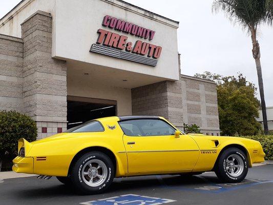 1977 Pontiac Trans Am we put on 4 - 225/70R15 Cooper Cobra GT's