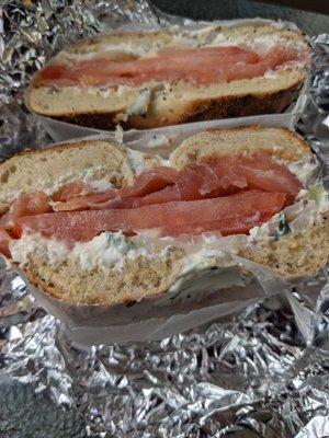 Salmon lox bagel