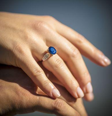 Natural Sapphire Ring in sterling silver and rhodium plating