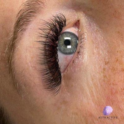 Mega Volume Lash Extension