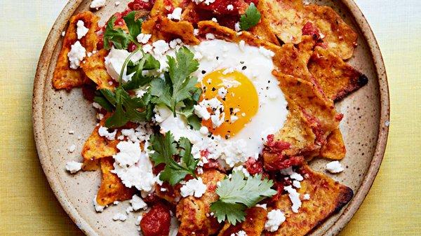 Chilaquiles (red and green) Only $6