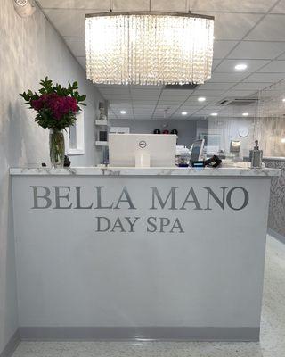 Welcome to Bella Mano