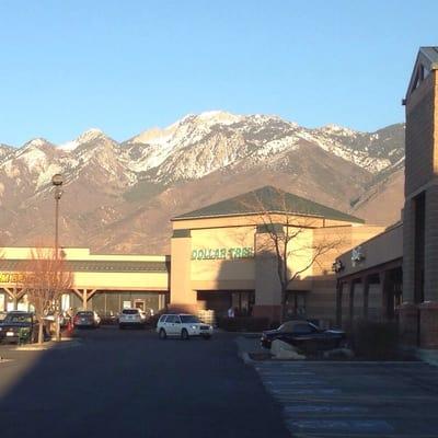 Looking at the west side of the Dollar Tree store.