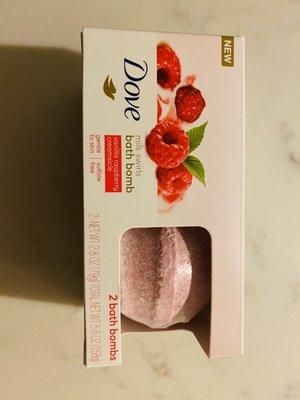 Dove Milk Swirls Bath Bombs - Vanilla Raspberry Creamsicle.