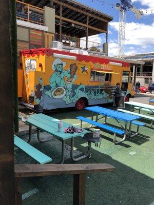 Tried this truck at The Yard in Fort Worth. It was good and interesting. I've never had a baked potato with so many ingredients.