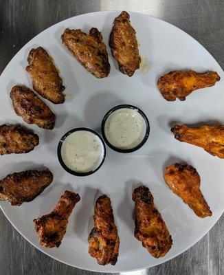 Garlic parm and buffalo flavor wings