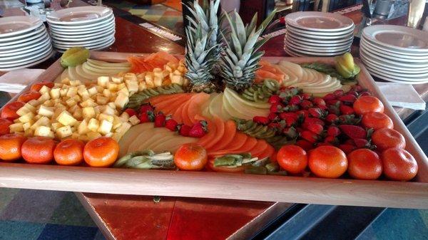 Fresh Seasonal Fruit Tray