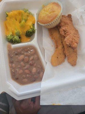 Chicken Tender Plate with cornbread, pinto beans, broccoli and cheese