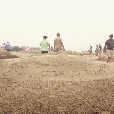 Amateur sand art