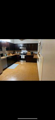 Making some change on this kitchen stalling New Tile, and Neil floor