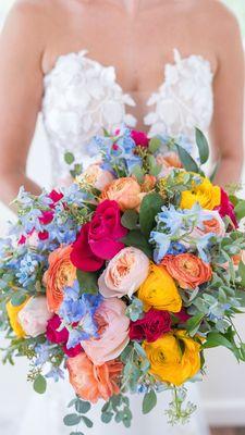 Fallon's Flowers North Wedding and Event Flowers provides the finest wedding floral design in Raleigh, North Carolina!