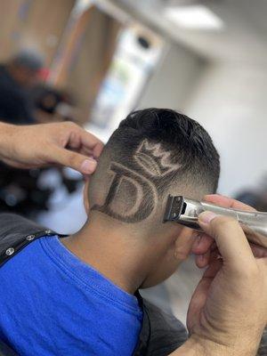 Skin fade W/Design