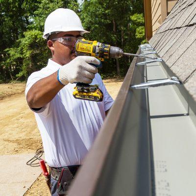 Need gutters or are your current ones not functioning? TruTeam of California can meet all your gutter needs!