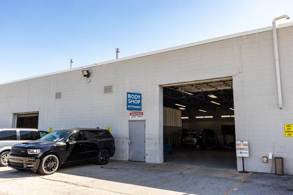 Body Shop Entrance Griffin's HUB Chrysler Jeep Dodge RAM of Milwaukee 5700 S. 27th Street