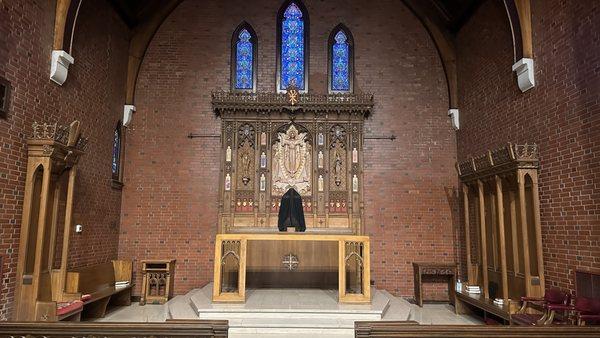 The altar "stripped" during Holy Week