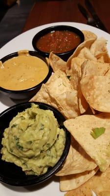 Trio Dip & Chips